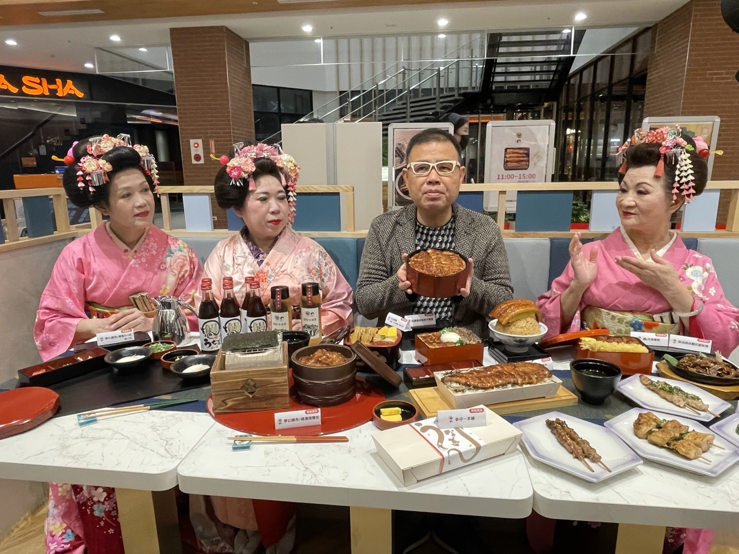 「大江戶町鰻屋」進駐台南三井OUTLET PARK，開幕首週外帶外限定「一本鰻便當」大方半價！