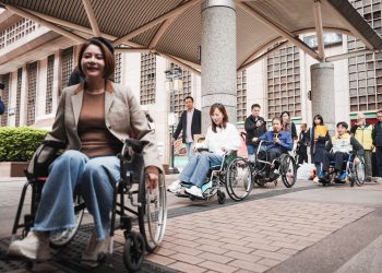 首都國門竟難行！身障團體實測台北車站動線　控訴「制度性忽視」