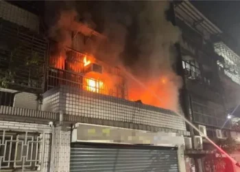 新莊火災悲劇 16歲少女喪生父親悲痛欲絕