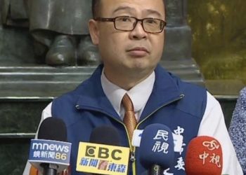 衛生局出包亮警訊　盤點高雄市政；薪資、房價、壽命三崩盤