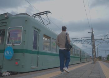 李國煌搭乘日本破產鐵道憶「還債血淚史」見證文化堅守之旅