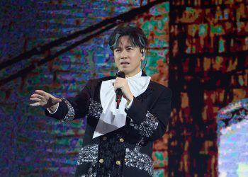 李聖傑出道26年圓華麗攻蛋夢 開場激動卡關兩分鐘說不出話來