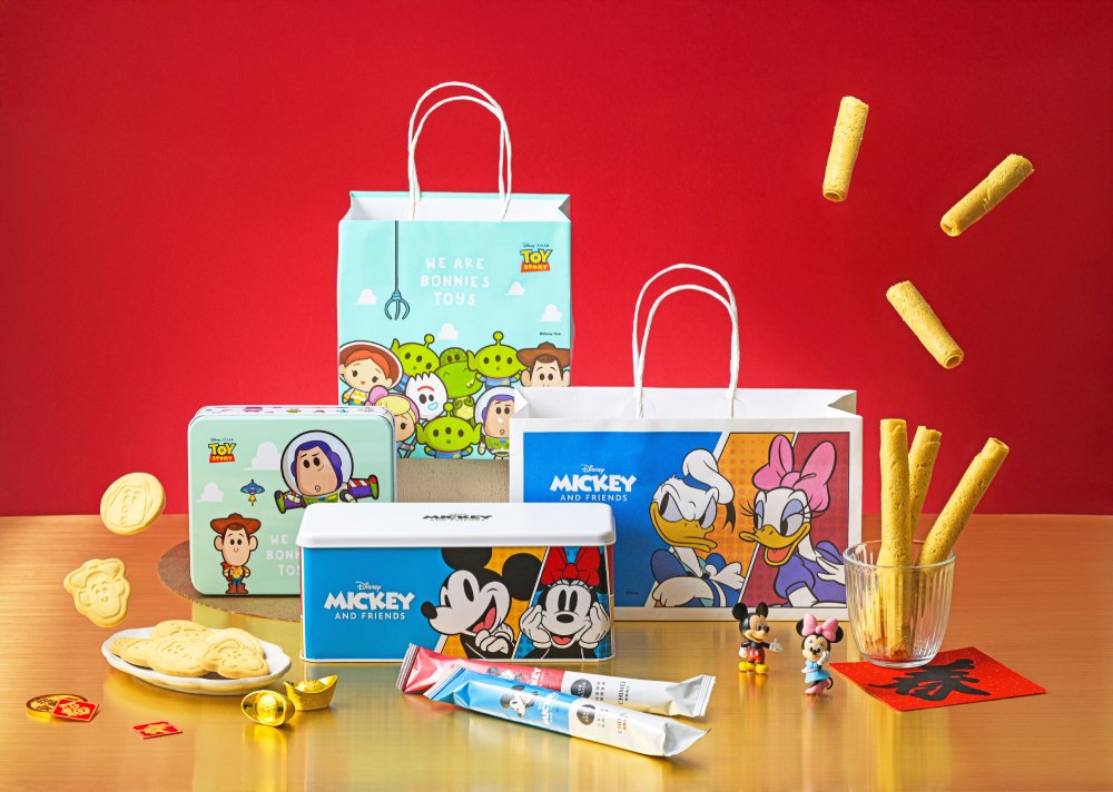 迪士尼系列禮盒從鐵盒到餅乾包裝，皆融入迪士尼正版授權設計，處處可見巧思，極具收藏價值。圖／奇美食品提供