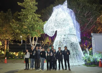 中台灣元宵燈會2/15登場　陳大田夜勘中央公園「驚蟄界」燈區安全