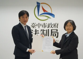 中市法制局、東海大學續簽實習合作　強化學用接軌與法治發展