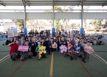 笑聲中學反毒！紙風車《拯救浮士德計畫》走進嘉義校園