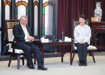 對外關係協會會長令狐榮達一行拜會中市府　盧市長感謝長期襄助城市外交