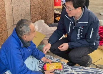 中市社會局暖心出擊　守護街友平安過冬