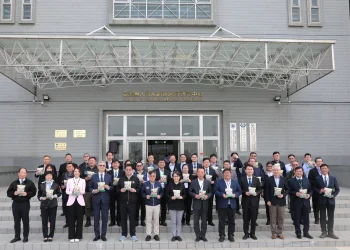 蕭美琴再度訪視亞創中心　無人機國家隊