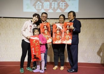 「扶龍王」再現台南!王世堅南下再度合體陳亭妃現場擠爆千人