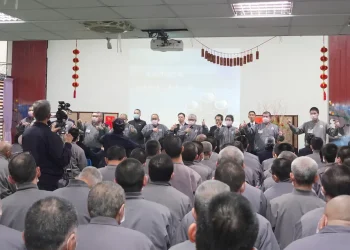 寒冬中的心靈守望 慈濟走進基隆監獄 點亮收容人重生希望