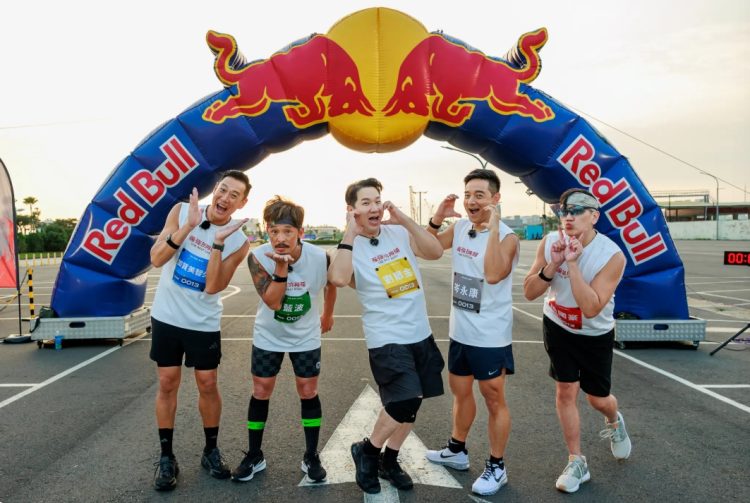 大叔逆襲戰、比體力也比毒舌(左起)加賀美智久、藍波老師、劉爾金、岑永康、孫國豪。（圖：好看娛樂）