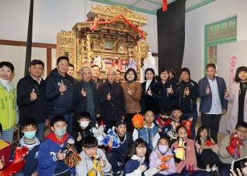 從掌中世界看見傳承　雲林布袋戲日向黃海岱致敬