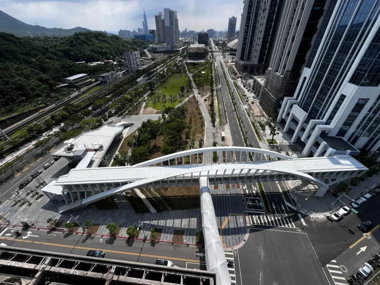 南港立體連通平臺開放使用　周邊景點春節共遊更好行