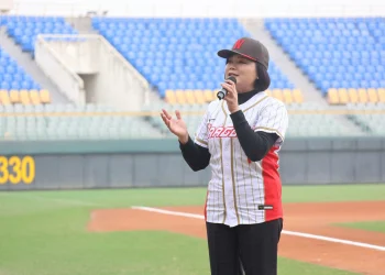 味全龍斗六開訓　張麗善、張嘉郡到場加油