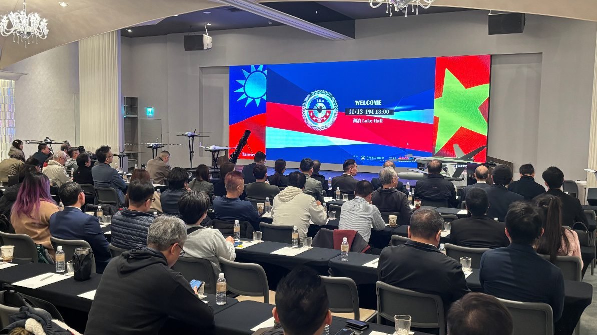 92DC75BA 5C17 42B8 AD16 E38F71CAD845 KH0Gy4