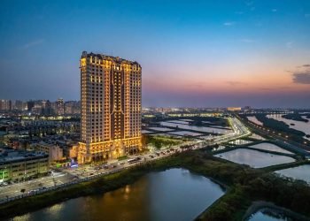 實體產業、金融服務雙引擎啟動