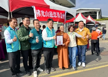 歲末送暖迎新春　大樹區「有愛寒冬送溫情」關懷弱勢