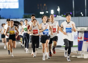 畫面好香啦啦隊拼場　南珉貞 金娜妍魅力爆棚　掀體能巔峰對決　