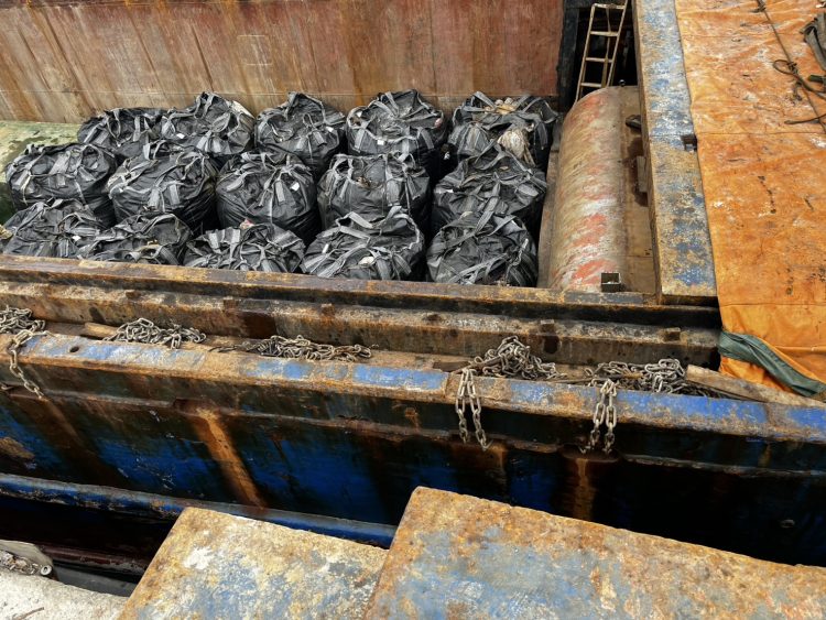 守護離島環境　臺東縣環保局推動垃圾轉運成果顯現