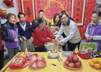 百歲榮民賀嵩壽　高雄市榮服處歡樂慶生