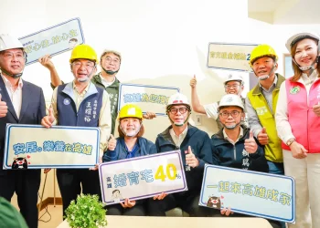 視察大寮社宅　陳其邁宣布高雄婚育住宅與育兒補貼全面加碼