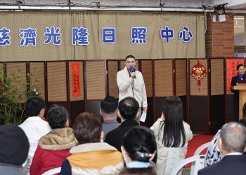 謝國樑出席揭牌　基隆首座校園日照中心正式上路