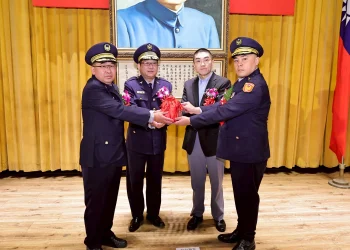基市警局第三、第四分局長聯合交接 謝國樑期勉延續基隆治安穩定