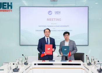 海大拓展東南亞學術版圖　完成與胡志明經濟大學MOU簽署