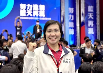 藍營竹縣長初選白熱化 徐欣瑩:認同陳見賢黨內開放參選