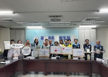 一句關懷重燃希望！台北市藥師公會攜手松德院區 讓藥師撐住你