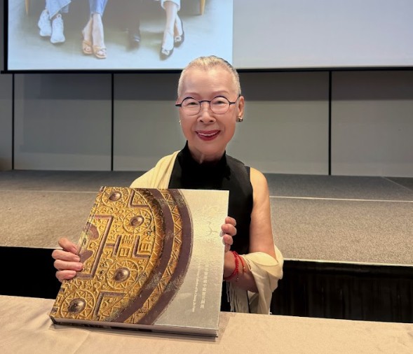 【白袍忙甚麼？EP6 】85歲熱衷跑馬拉松？國寶級女醫師莊靜芬，公開「鏡子養生法」