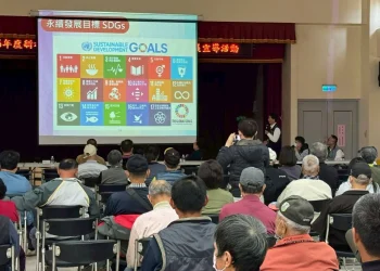 東勢地政重測宣導會　提供個別化客語諮詢服務、贈春聯溫馨迎馬年