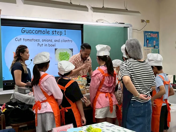 113年達成「校校有外師」！　中市《台中學‧雙語》走讀課程深化在地國際力