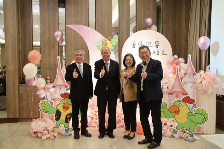春暖迎馨馬到福至 嘉義犯保攜手馨生人溫暖圍爐