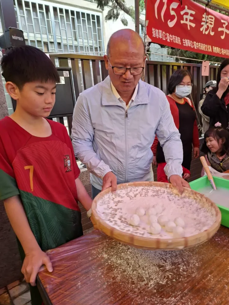 傳承傳統文化　張清照舉辦搖元宵活動 親子報名超踴躍 年輕人也組隊參加