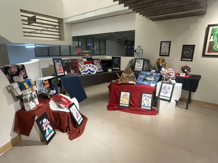 2026-聆藝世界-莿桐國中美術班成果展　即日起至3/10文化觀光處展覽館2樓展出