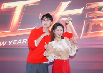 陳珮騏過年忙追星　劉書宏遊日遇韓星超激動