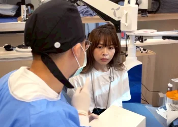 口臭怎麼辦？陳之懋醫師解析兩大成因，過年前改善口氣更安心