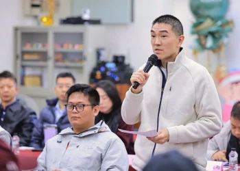 基隆公民座談直球對決　聚焦交通、都發　謝國樑宣示標線規劃貼近需求