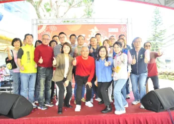 光華數位新天地初五開工 鼓陣舞獅喜迎馬年