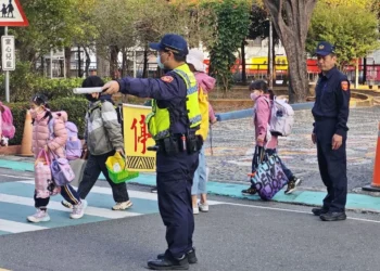 嘉市開學日啟動「護童專案」 警局全方位守護學童上學安全