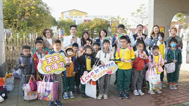 嘉義市開學日啟動教育新世代　黃敏惠：推動AI學習、SEL與永續校園