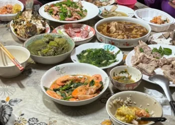 尾牙一路喝到過年!網友求「解酒攻略」 好市多保健品成話題焦點