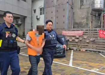 要求開門被碎碎唸　醉男竟痛毆69歲管理員受傷住院