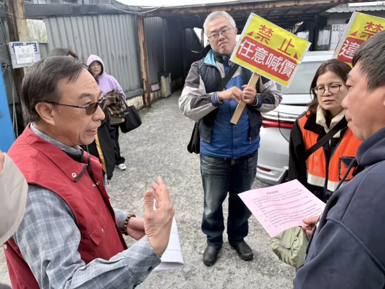 防堵春節哄抬　新北市府聯合稽查九份停車場與計程車