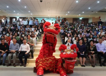 中華醫大舉辦新春團拜活動    發送開運紅包和錢母祈願校運昌隆一馬當先吉祥如意