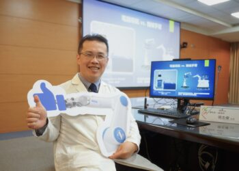 成大醫院關節重建中心 導入機器手臂輔助系統，提升膝關節置換手術品質