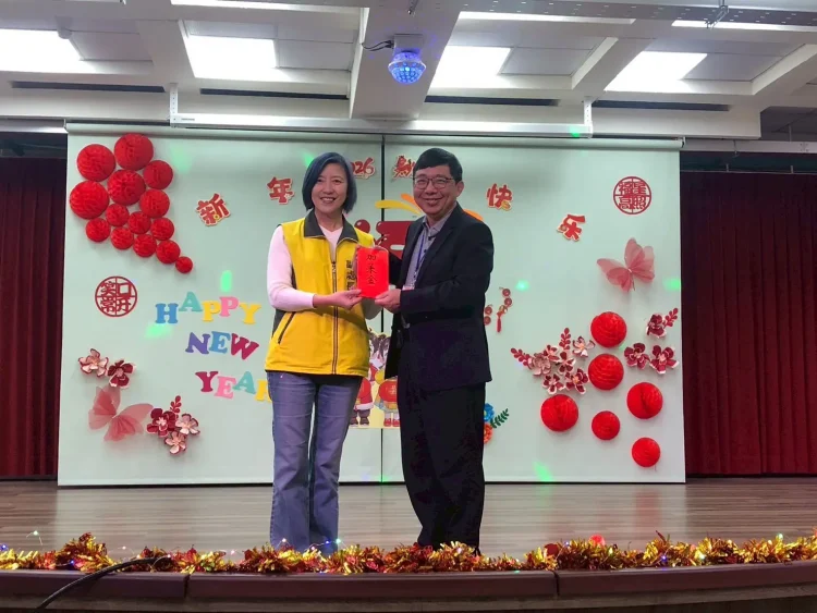 春節送暖不缺席　基隆發放機構加菜金讓1500名長輩暖心過好年