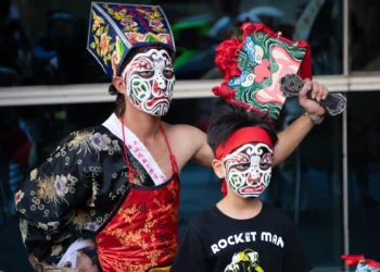 嘉博舘家將走陣、臉譜彩繪帶民眾沉浸信仰文化迎新春